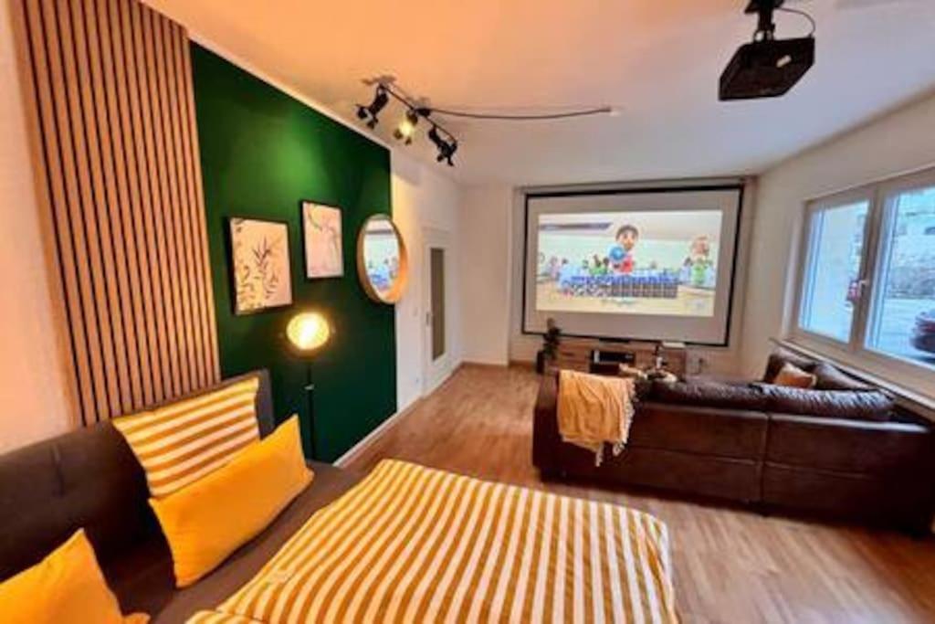 Modern & Stilvoll Mit Kino - Wii Appartement Essen Buitenkant foto
